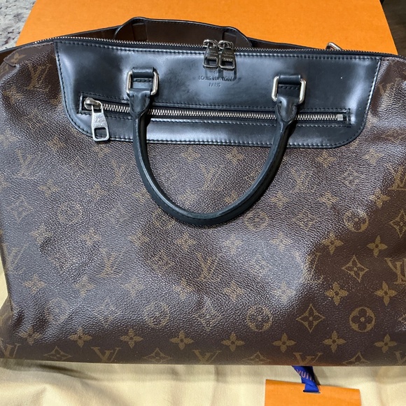 Authentic Louis Vuitton Macassar Porte-Documents Jour Bag - Picture 3 of 8